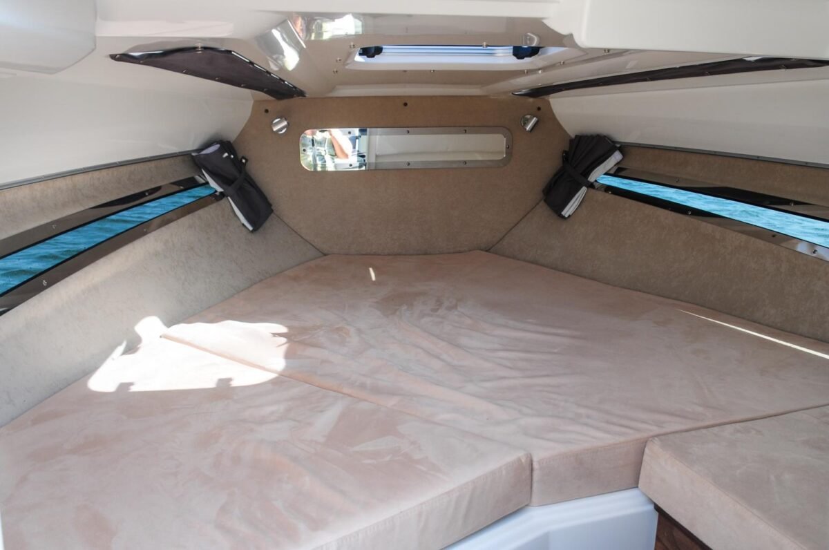 arek-3209_2016082694507 PARKER 690 DC Day Cruiser