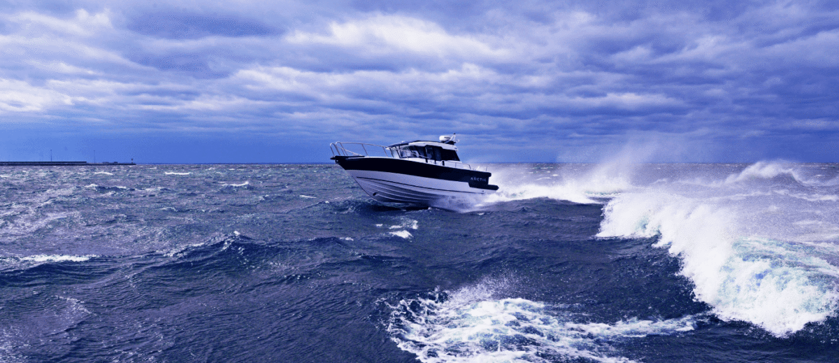 ARCTIC Commuter 25 inbord