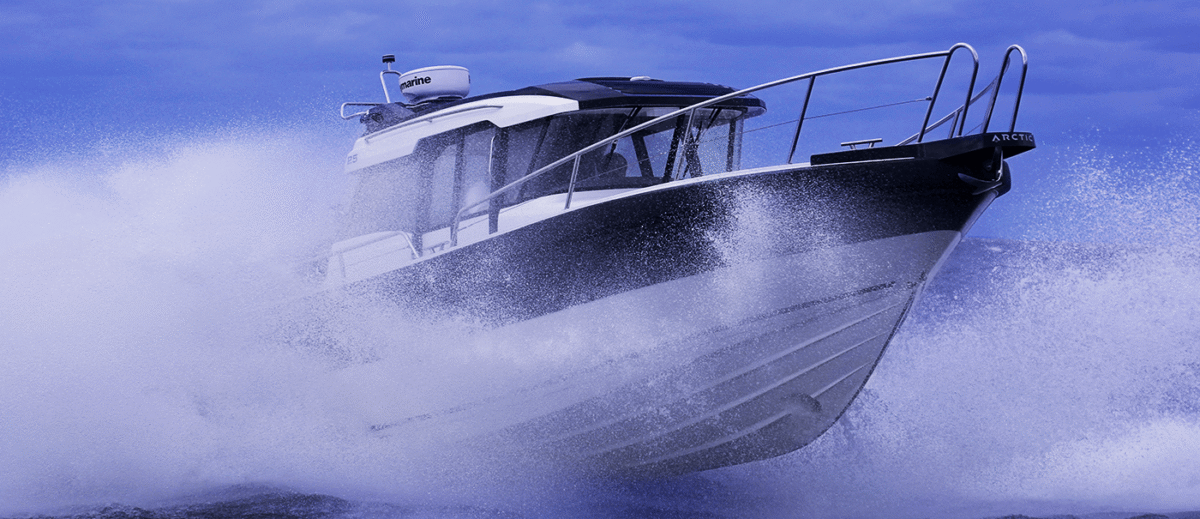 ARCTIC Commuter 25 inbord