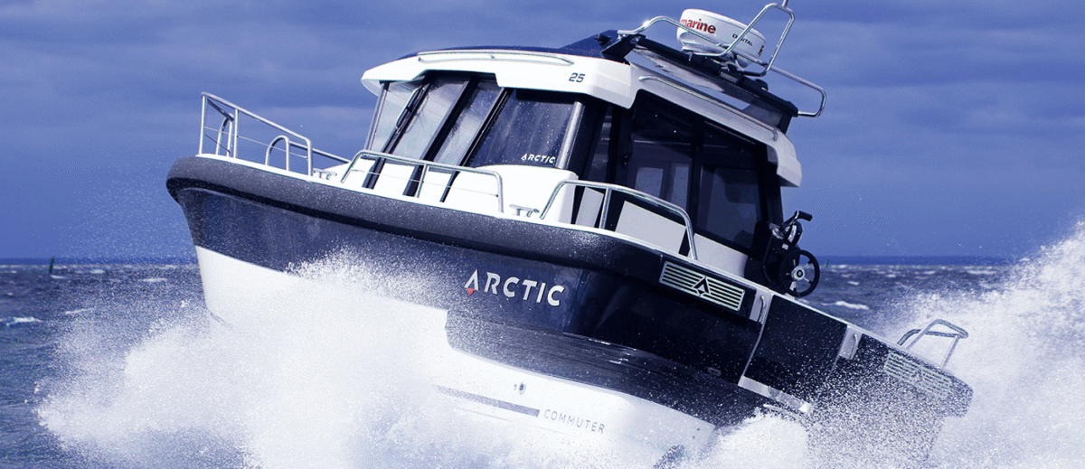 ARCTIC Commuter 25 inbord