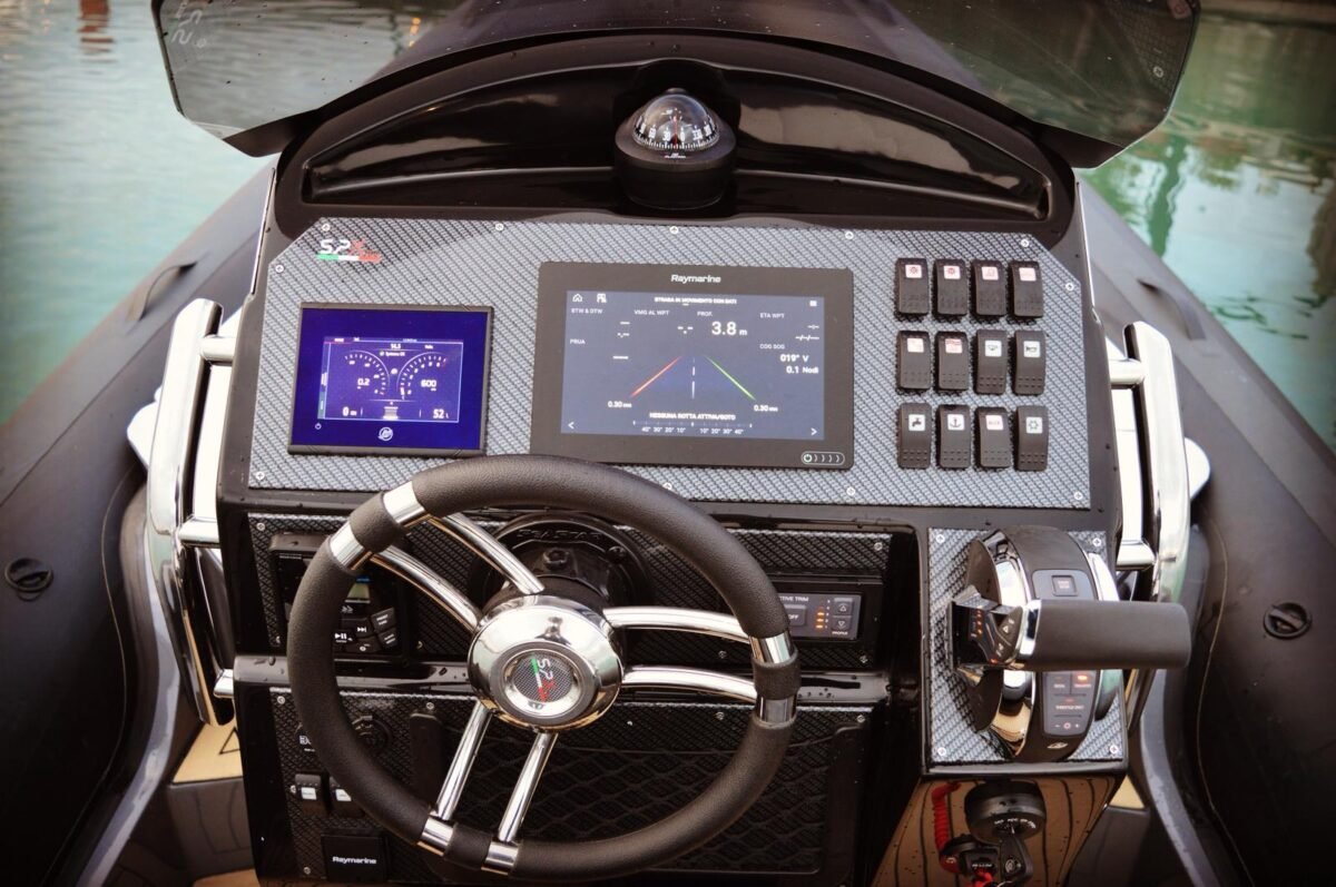 SPX 24 RIB semi-rigide