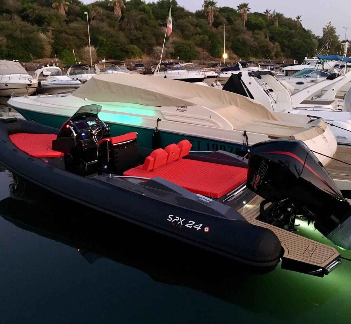 SPX 24 RIB semi-rigide