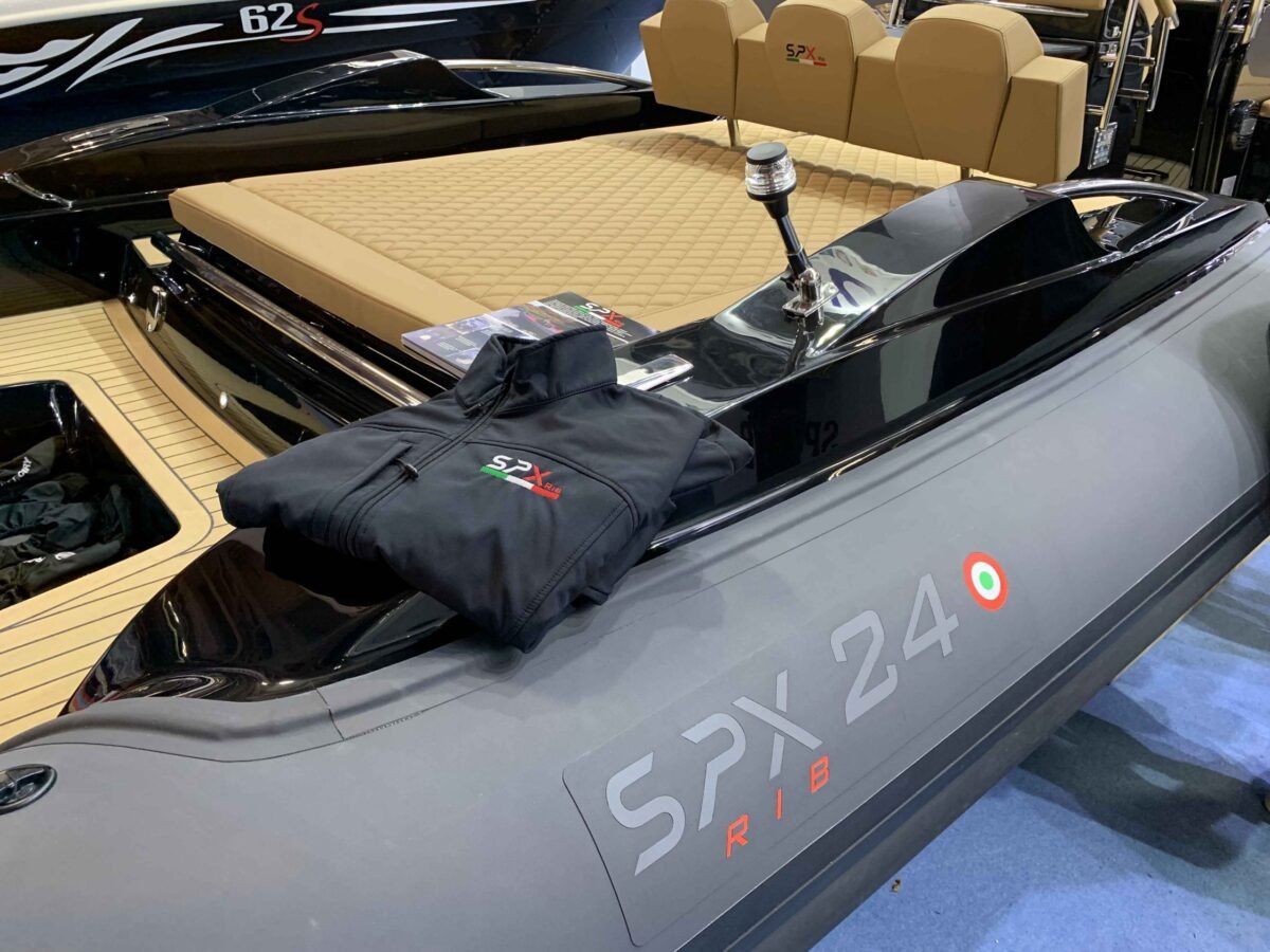 SPX 24 RIB semi-rigide