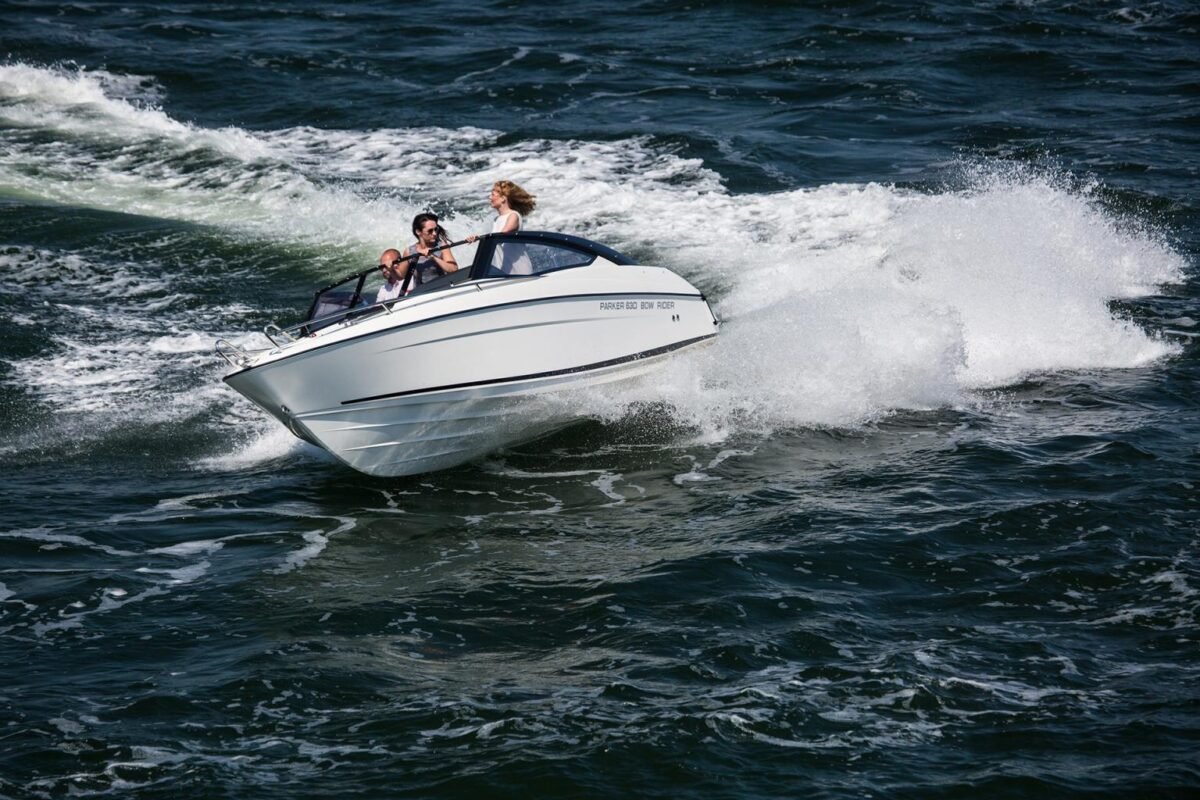 PARKER 630 BR Bow rider
