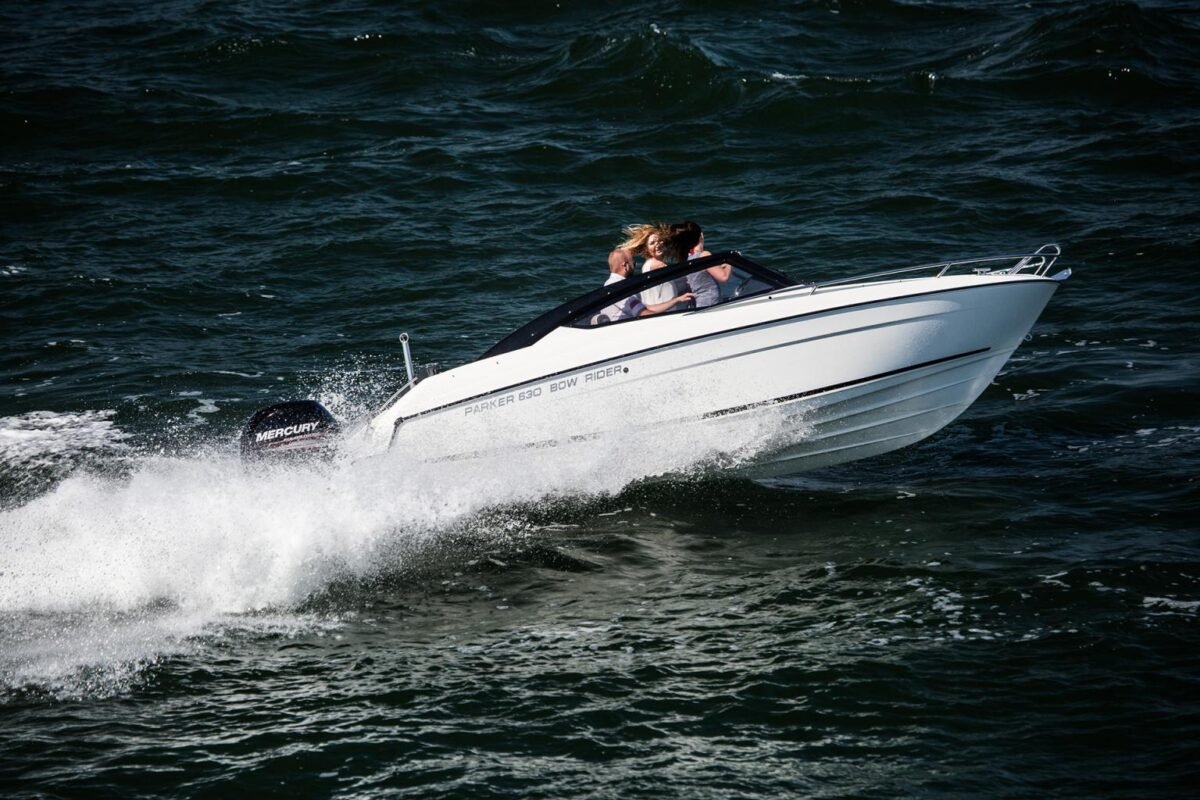 PARKER 630 BR Bow rider