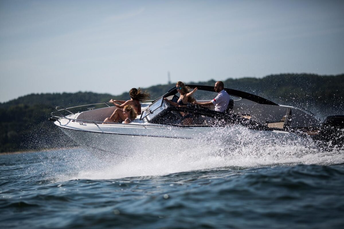 PARKER 630 BR Bow rider