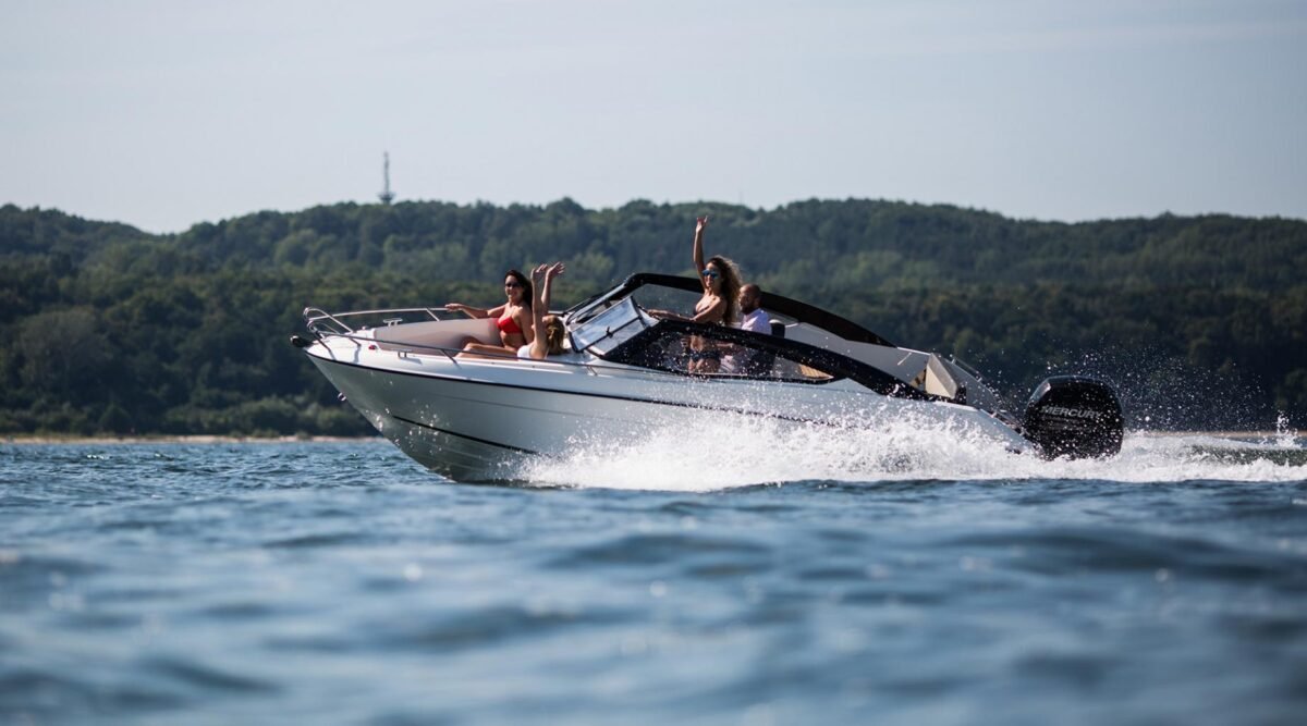 PARKER 630 BR Bow rider