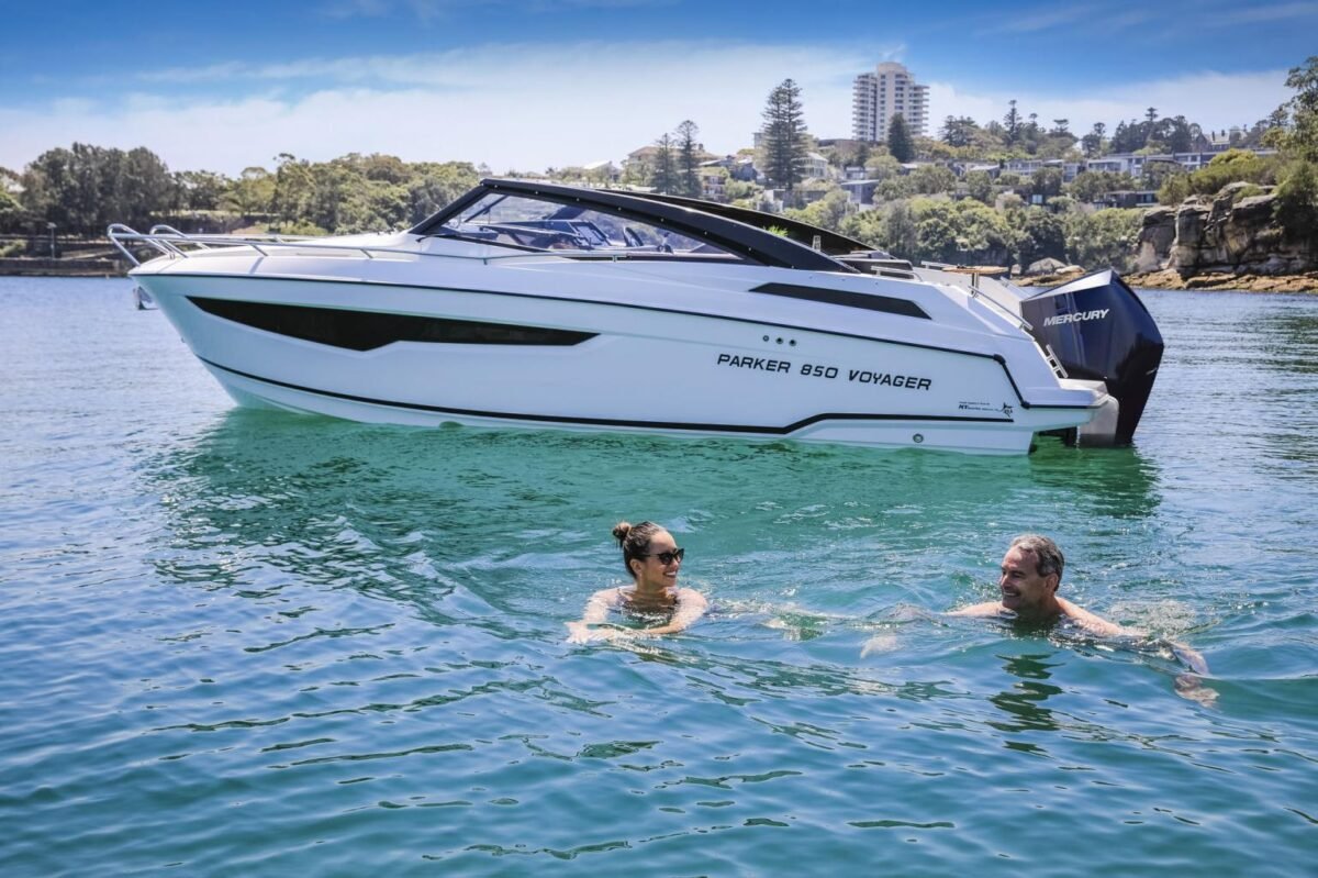 parker850explorer_10_2020013131003 PARKER 850 VOYAGEUR