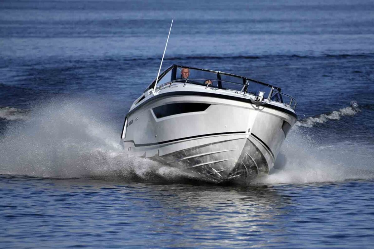 _dsc6794a_2020102190700 PARKER 800 CRUISER