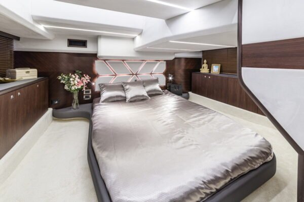 Galeon 400 FLY – Image 5
