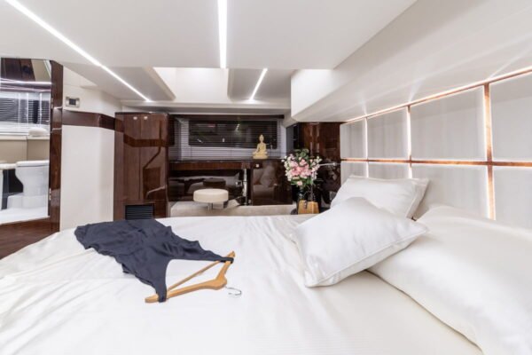 Galeon 400 FLY – Image 15