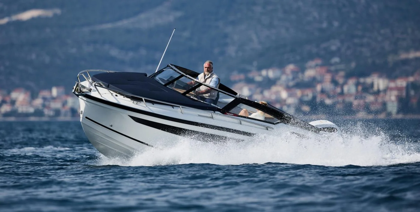 Parker 780 Escape : le cruiser compact qui transforme la mer en terrain de jeu