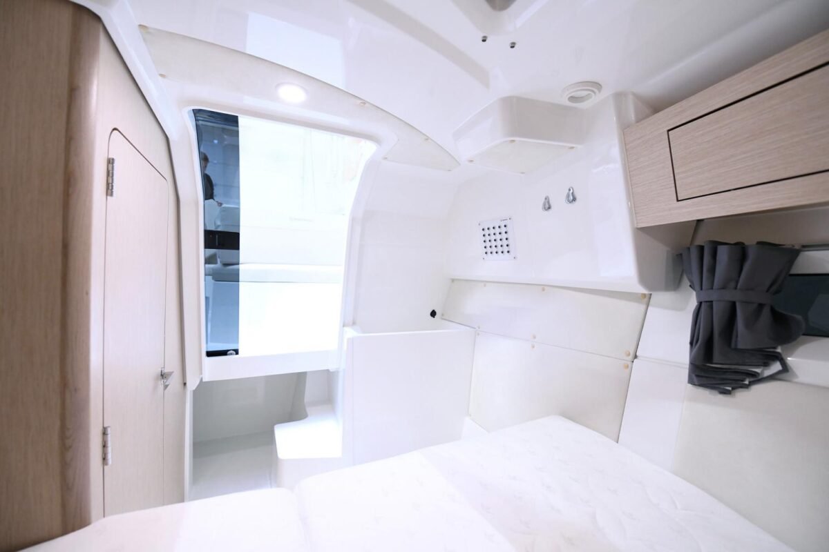 dsc_1439_2021113035246 PARKER 780 ESCAPE