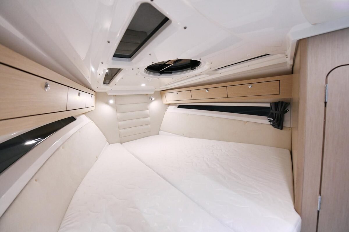 dsc_1447_2021113035247 PARKER 780 ESCAPE