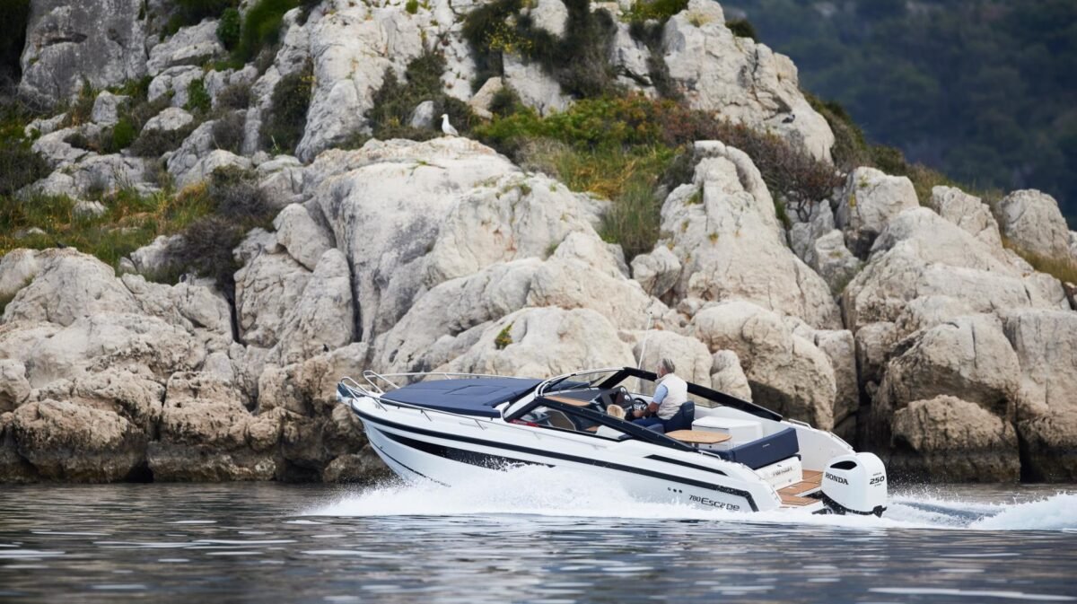 internet_parker_780_escape_064_2022060320521 PARKER 780 ESCAPE