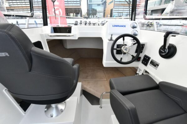 PARKER 700 Pilot House – Image 8