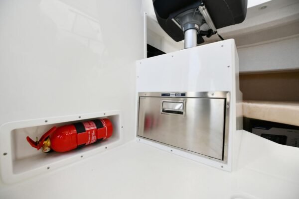 PARKER 700 Pilot House – Image 12