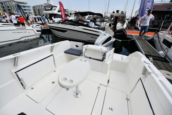 PARKER 700 Pilot House – Image 13