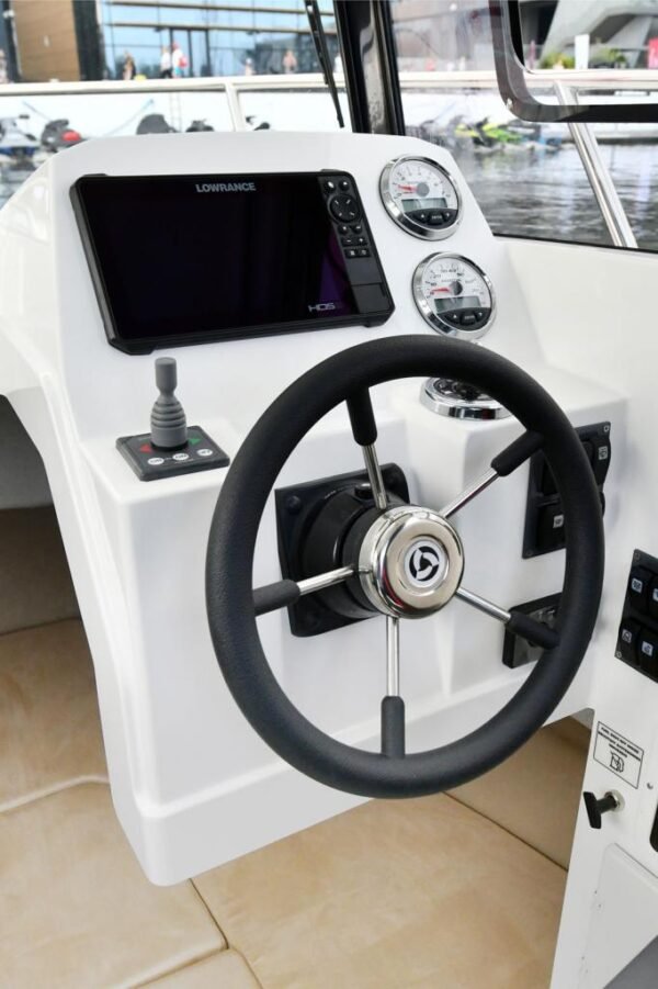 PARKER 700 Pilot House – Image 15
