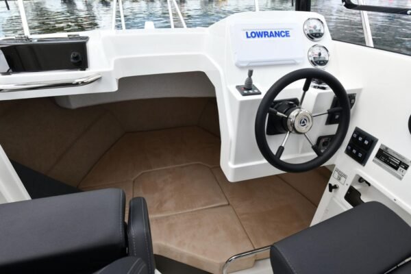 PARKER 700 Pilot House – Image 17