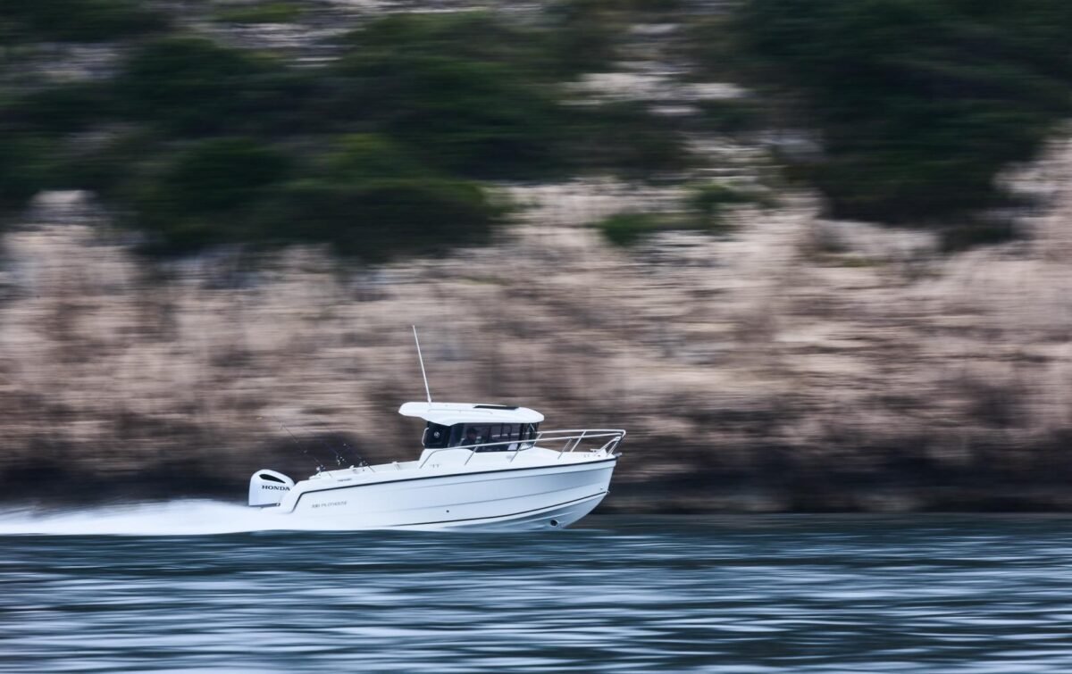 PARKER 700 Pilot House