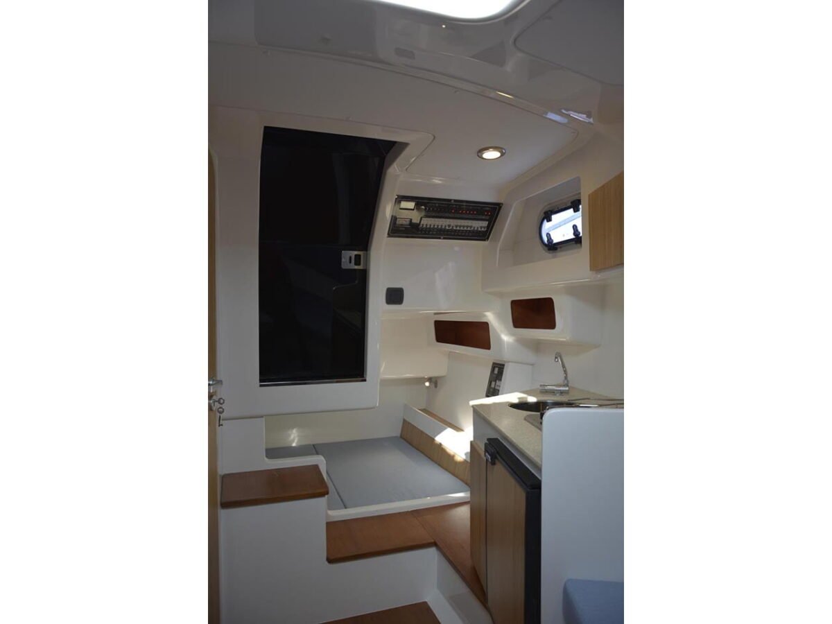 066_DSC3413 3B CRAFT 270 LX