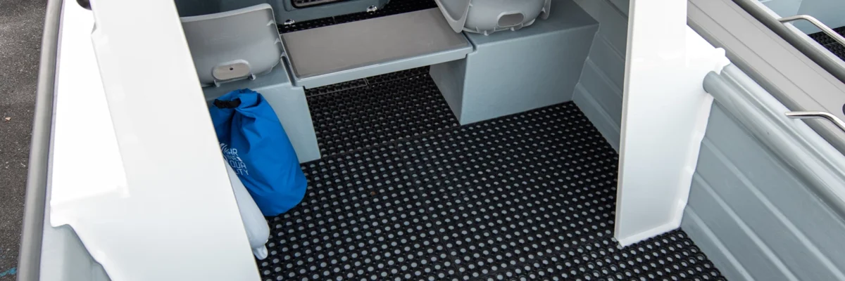 sting-600-pri-ht-details-cockpit STING 600 Pro HT