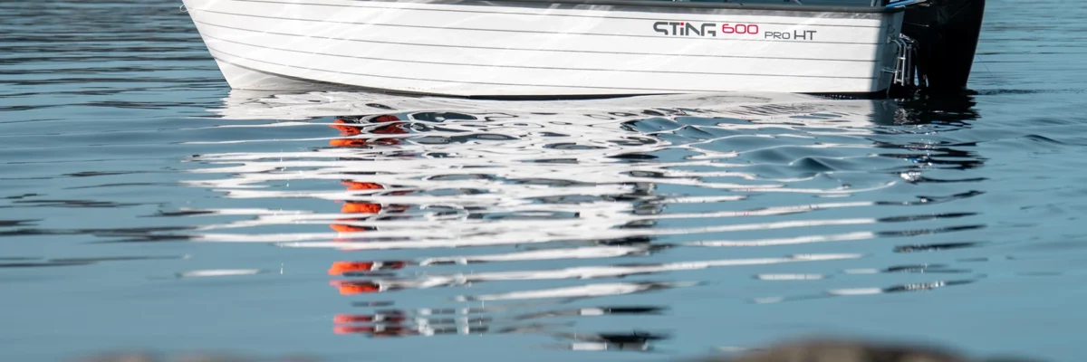 sting-600-pro-ht-at-sea-seen-from-port-side STING 600 Pro HT