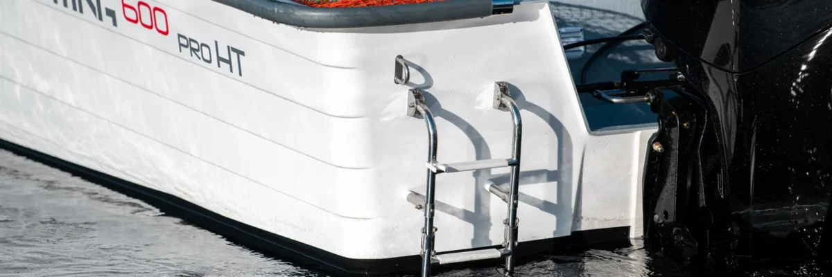 sting-600-pro-ht-details-swimming-ladder STING 600 Pro HT