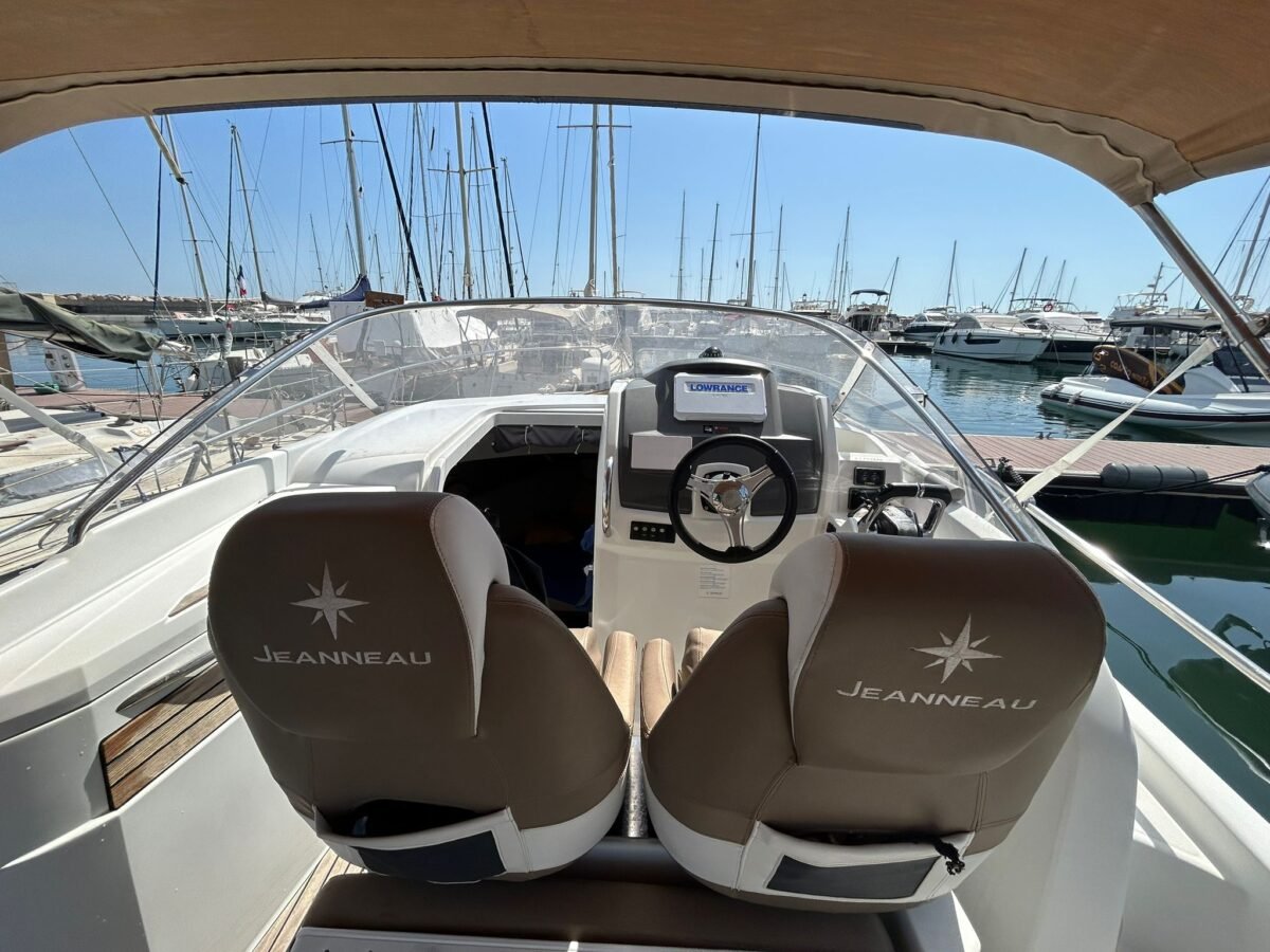 2kUNfs4kCMtEAlAWoN_MuATow9VB1zrMUsKwHIqnRAk=_plaintext_638338177511127814 JEANNEAU CAP CAMARAT 9.0 WA