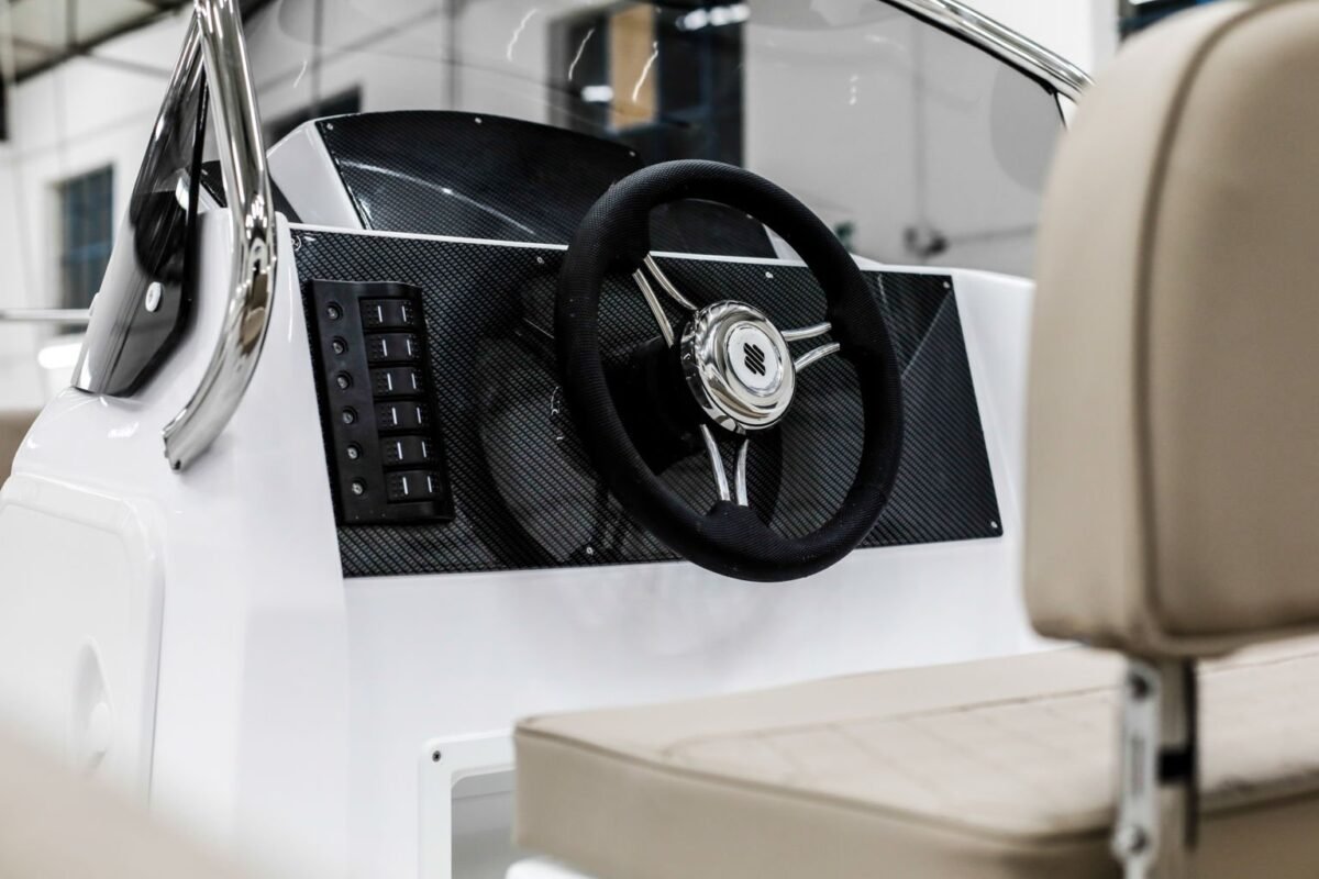 Marinello Fisherman 17 - bateau à moteur