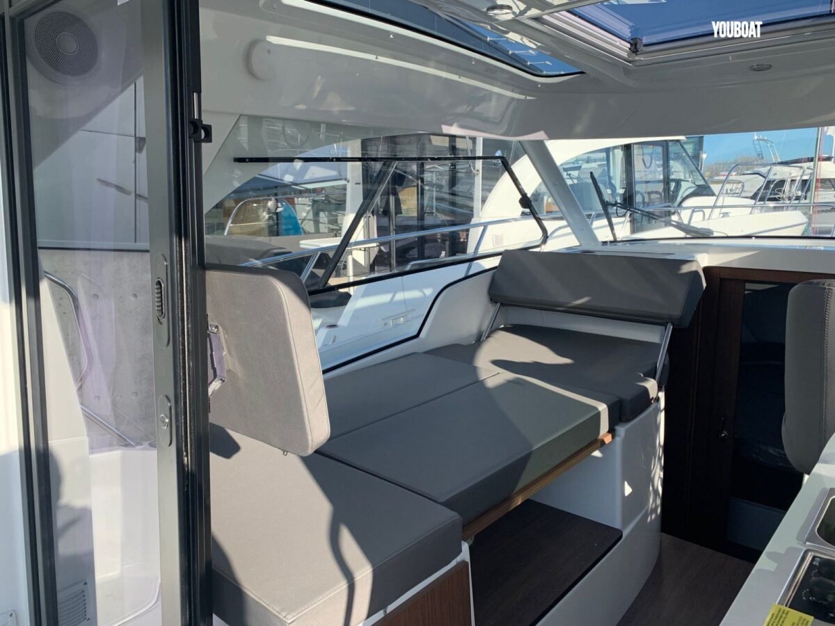 ANTARES 9 OB occasion bénéteau