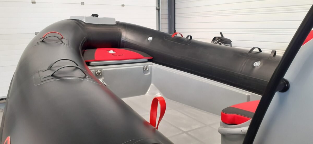 MARSHALL ( BWA ) 2024  M 4 / HONDA BF 150cv VTEC