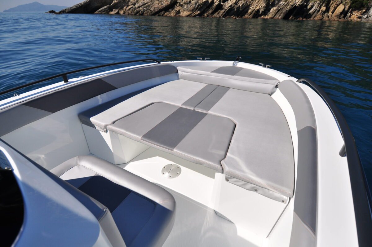 BMA X199 150 CV HONDA neuf jamais mis a l'eau ! avec remorque