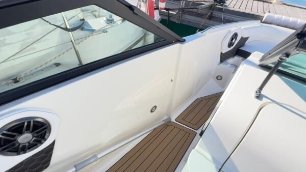 Sea ray 250 – Image 18