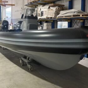 Marshall M 260 – 250 ou 300 CV version transport / plongée