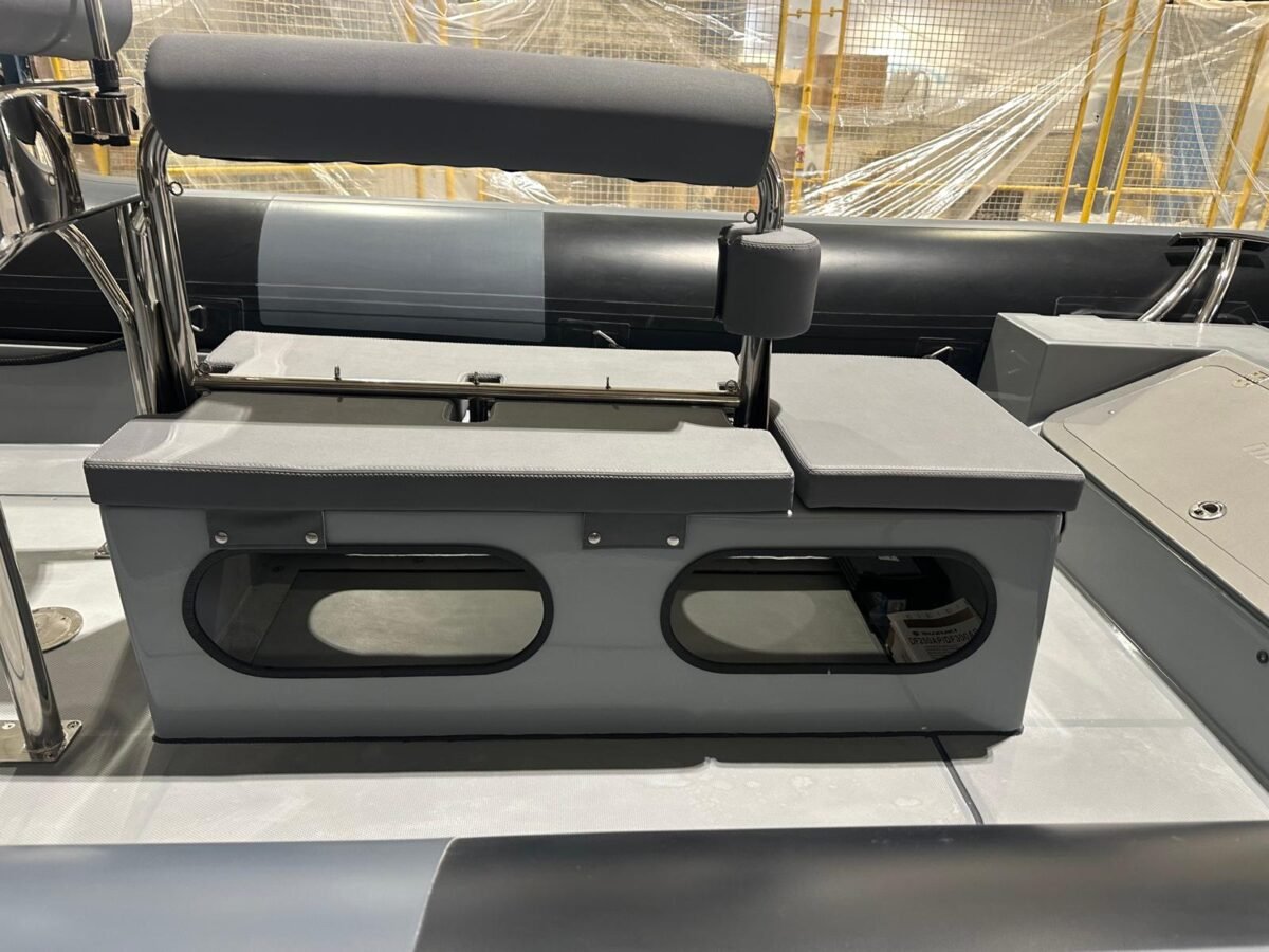 Marshall M 260 - 250 ou 300 CV  version transport / plongée