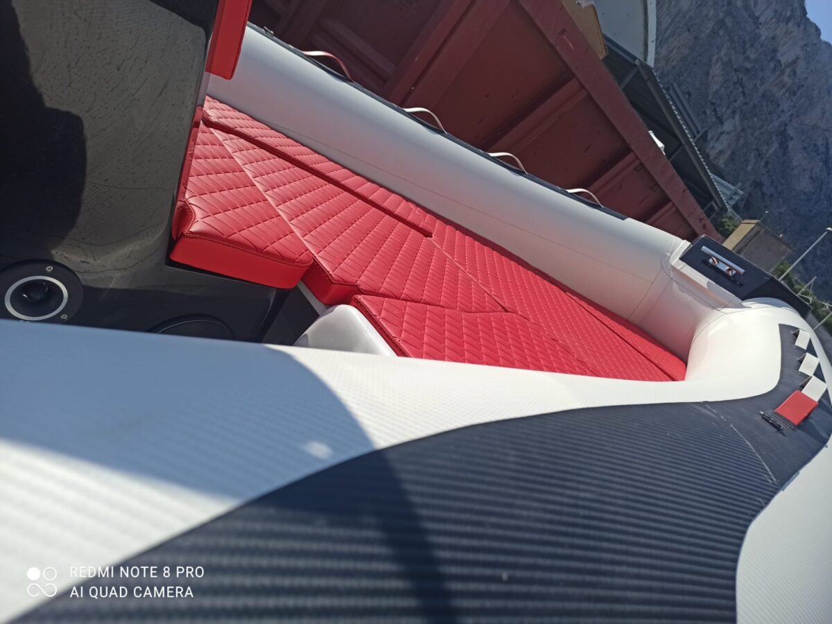 ICON 24 S Superbe semi-rigide