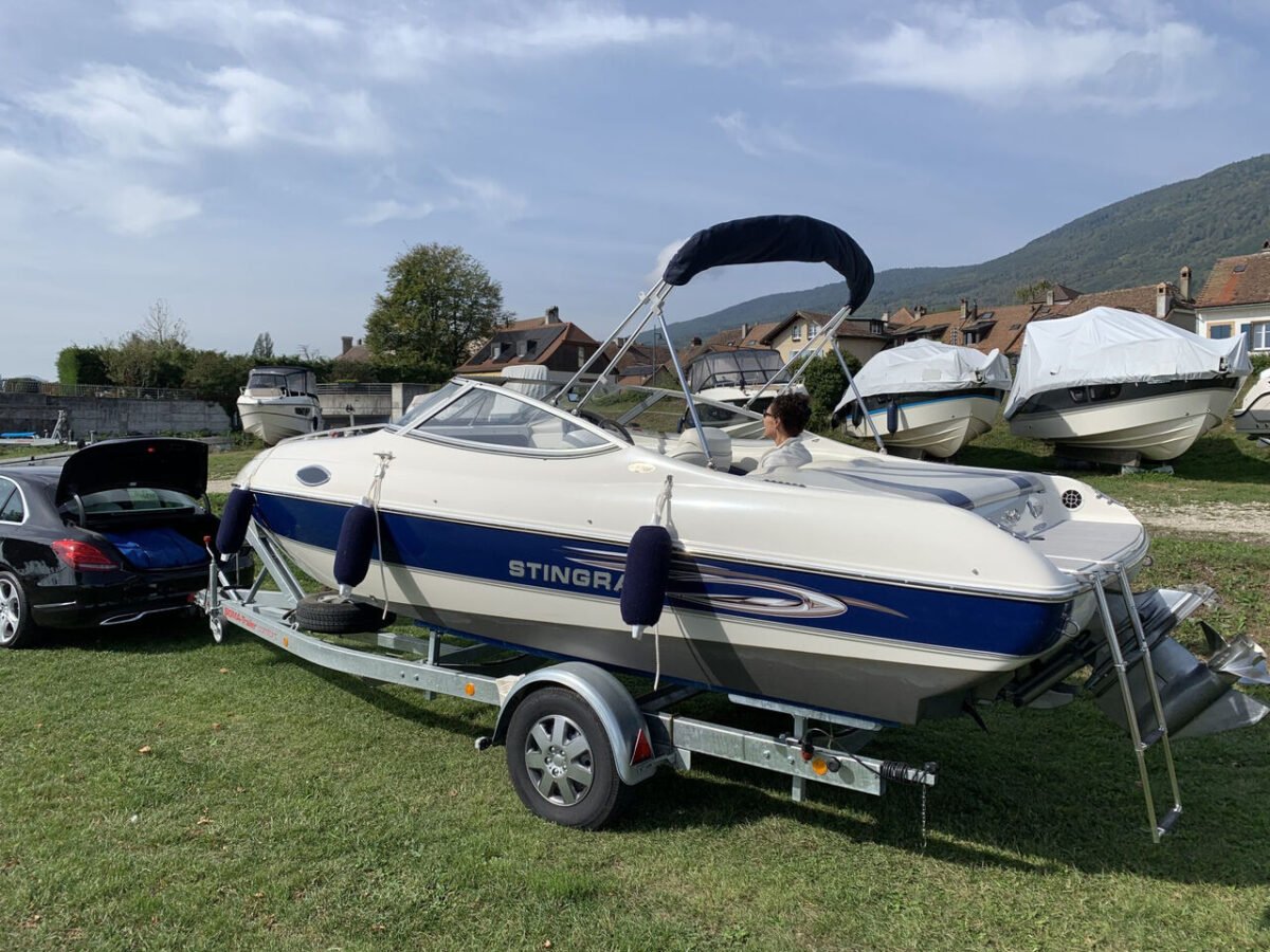 huge-cbojue12p8 Stingray 200 CX moteur inbord Volvo Penta 4.3GXIE SX inj.