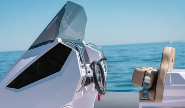 ITALBOATS STINGHER 28 GT Mercury 300 cv Démo – Image 3