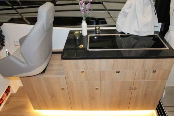 NAUTIC YACHT 880 OPEN – Image 14