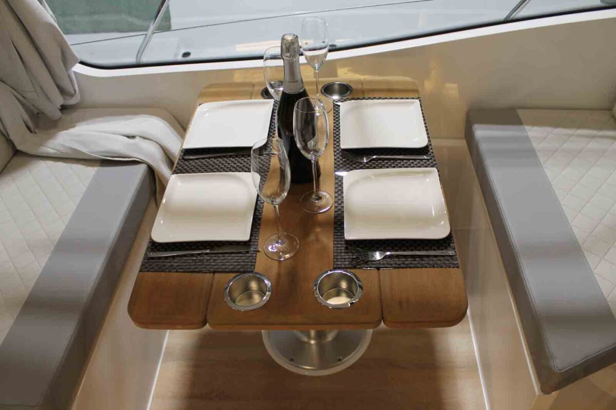 WhatsApp Image 2025-07-23 à 14.50.04_7acb474a NAUTIC YACHT 880 OPEN