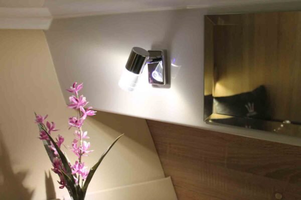 NAUTIC YACHT 880 OPEN – Image 19