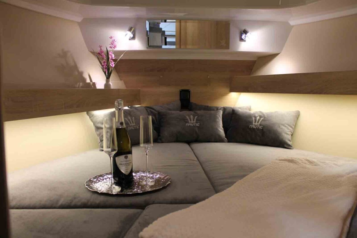 WhatsApp Image 2025-07-23 à 14.50.12_5a17fbc0 NAUTIC YACHT 880 OPEN