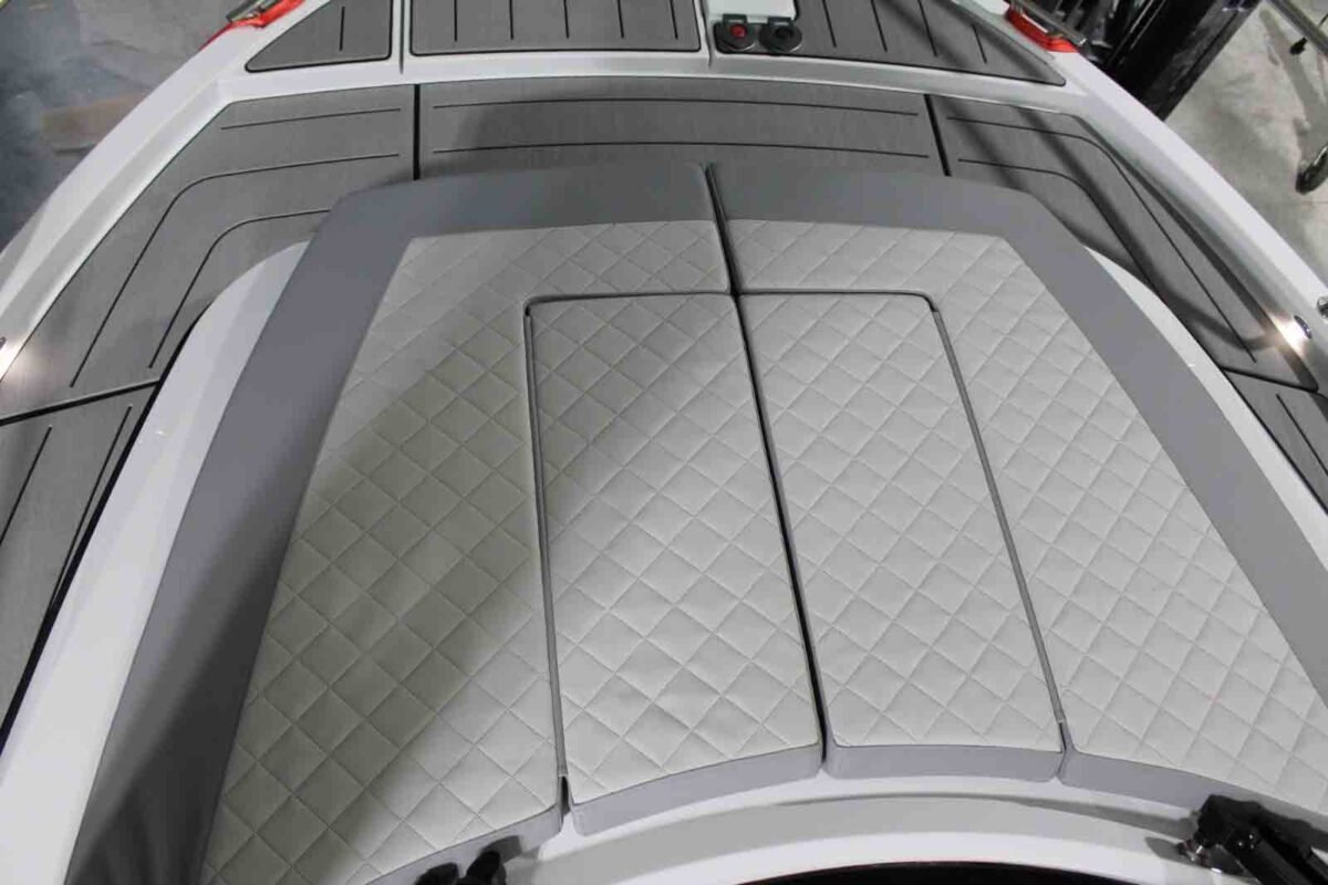 WhatsApp Image 2025-07-23 à 14.50.14_7c71a672 NAUTIC YACHT 880 OPEN