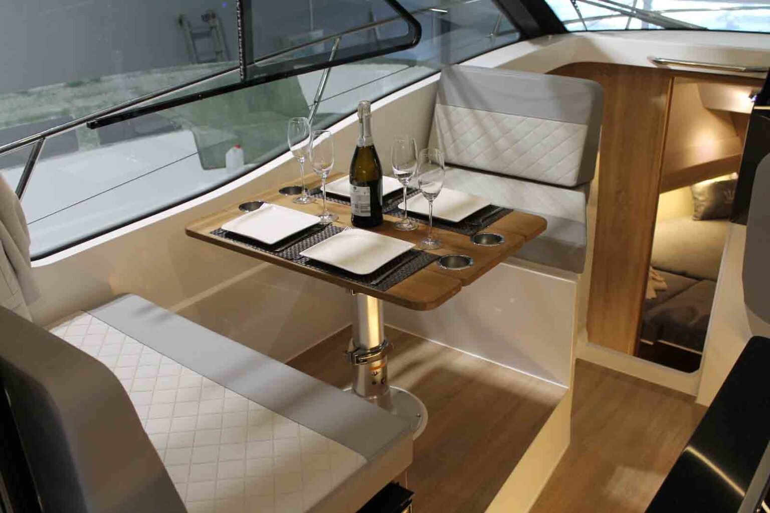 Nautic Yachts gamme complète en mer