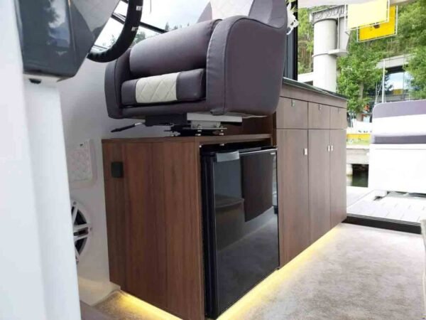NAUTIC YACHT 880 OPEN – Image 40