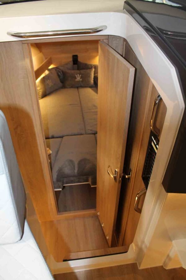 NAUTIC YACHT 880 OPEN – Image 41