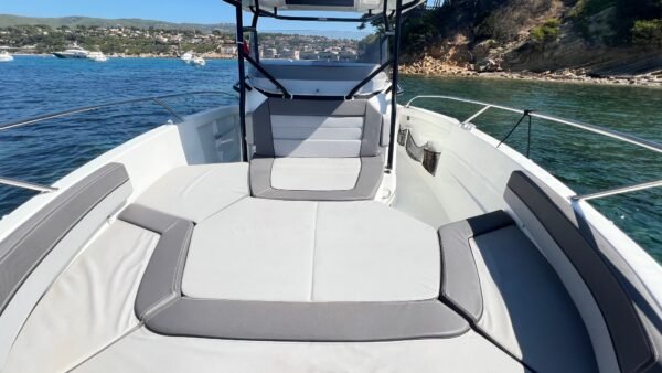 Camarat 9.0 wa 92h 2x250 CV 2020 occasion – Image 13
