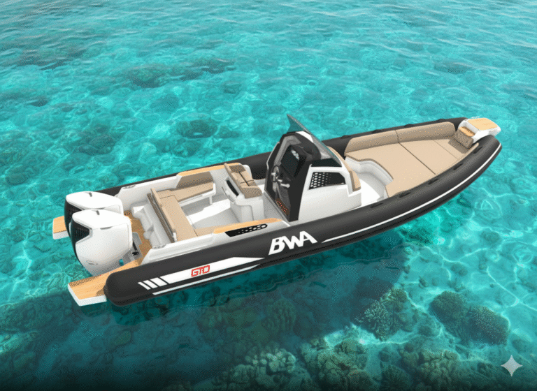 BWA GTO 328 : semi-rigide premium de 9,75 m, 22 passagers, 600 ch, réservoir 450 L, cockpit XXL et bains de soleil. Idéal pour la Méditerranée, Corse et Bretagne.